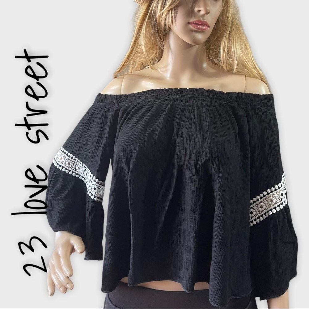 23 Love Street Black & white off shoulder top